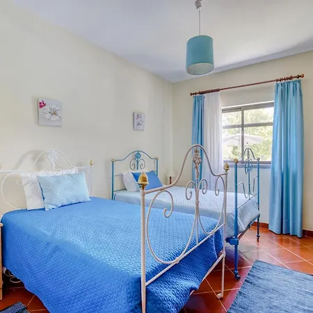 بيت للعطل Carcavelos With Pool Carcavelos (Coimbra)