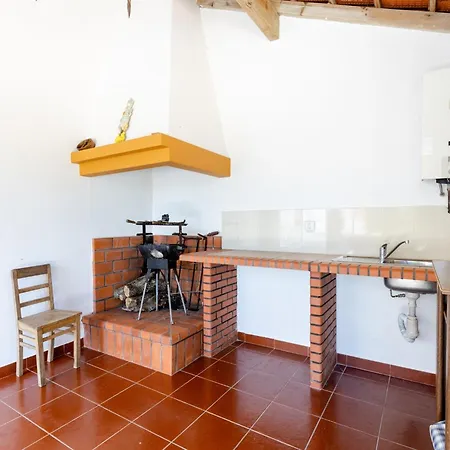 Carcavelos With Pool * Carcavelos (Coimbra)