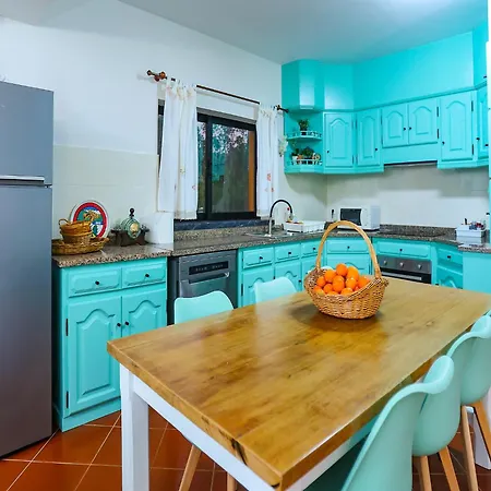 Carcavelos With Pool * Carcavelos (Coimbra)