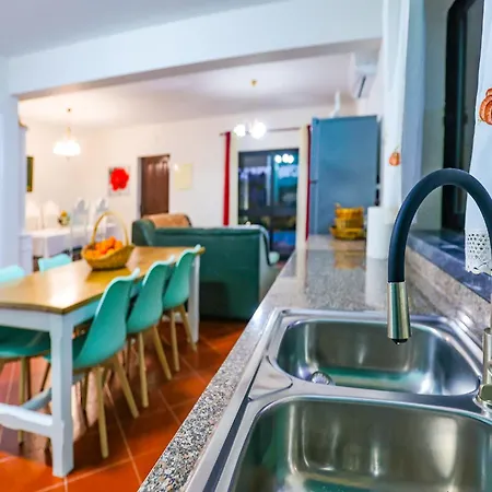 Σπίτι διακοπών Carcavelos With Pool Carcavelos (Coimbra)